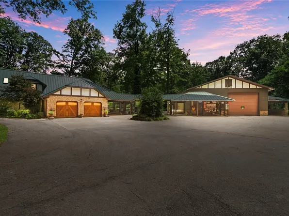 1065 W Spring Valley Paintersville Rd, Spring Valley, OH 45370