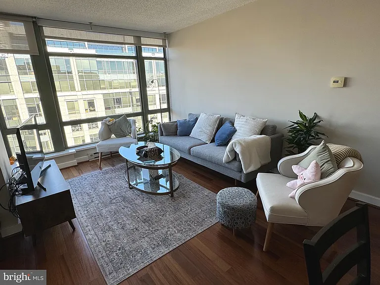 1150 K St NW #1305 — Photo 11
