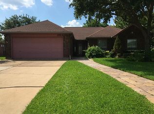 2723 Breezy Pines Ln, Pearland, TX 77584