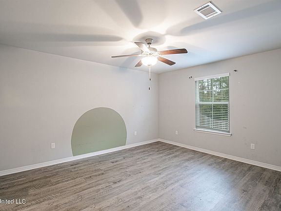 4th image of 13404 Willow Oak Cir