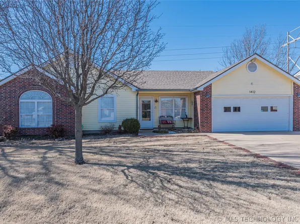 1412 Ford Circle Dr, Wagoner, OK 74467