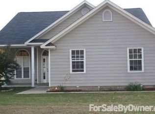 173 Cedar Ln, Columbus, MS 39702