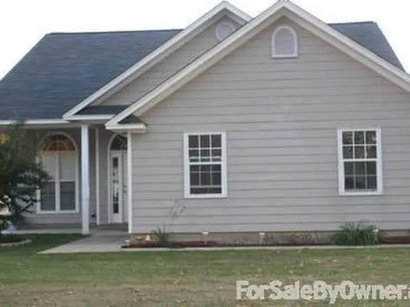 173 Cedar Ln, Columbus, MS 39702