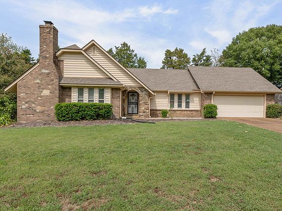 4th image of 8036 Winding Creek Dr
