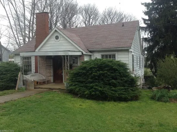 168 Birch St, Canton, NC 28716