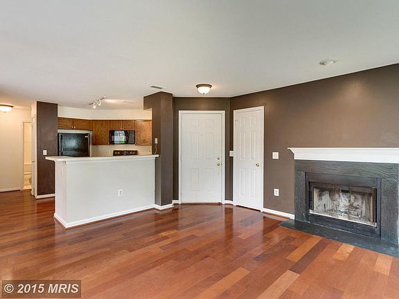 5th image of 5628 Willoughby Newton Dr Unit 18