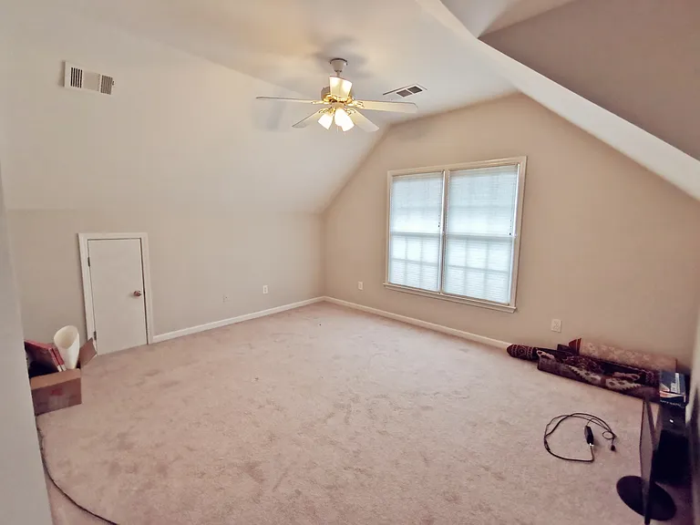715 Morning Creek Ln — Photo 26
