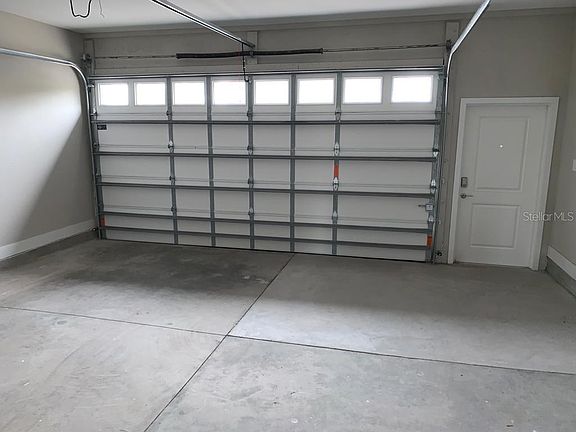 4th image of 1761 Houston St #6