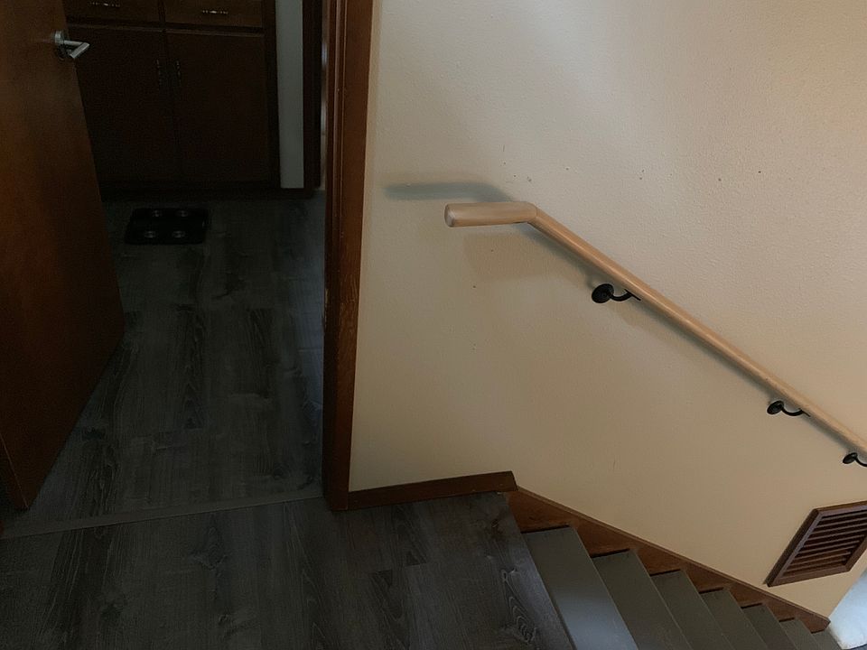 New LVP floor and handrails