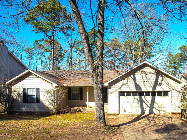 12610 Timber Hill Dr, Little Rock, AR 72211