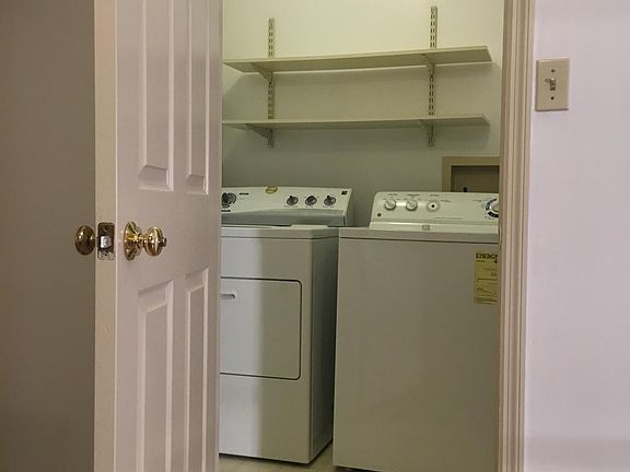 Laundry/Half Bath