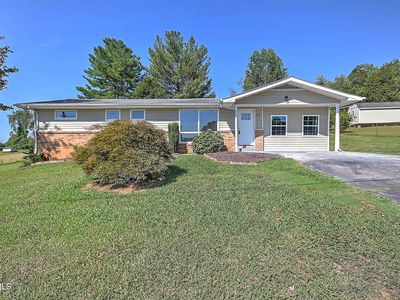 419 Ashville Ave, Mount Carmel, TN, 37645