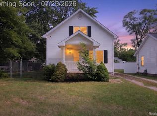 1104 Pennsylvania Ave, Mount Pleasant, MI 48858
