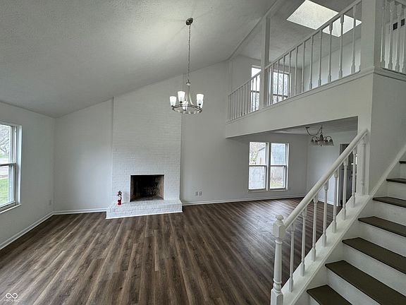 3rd image of 3734 Ontario Cir