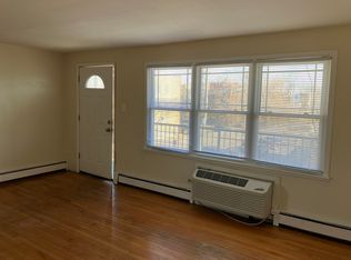 2404 E 79th St UNIT 3D, Chicago, IL 60649