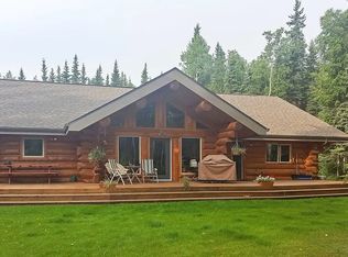 545 Cloud Rd, North Pole, AK 99705