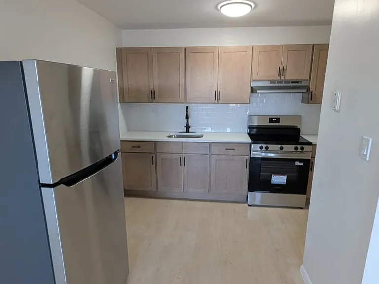 237-241 Quinnipiac Ave #A — Photo 17