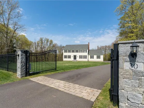 30 Little Falls Way, Durham, CT 06422