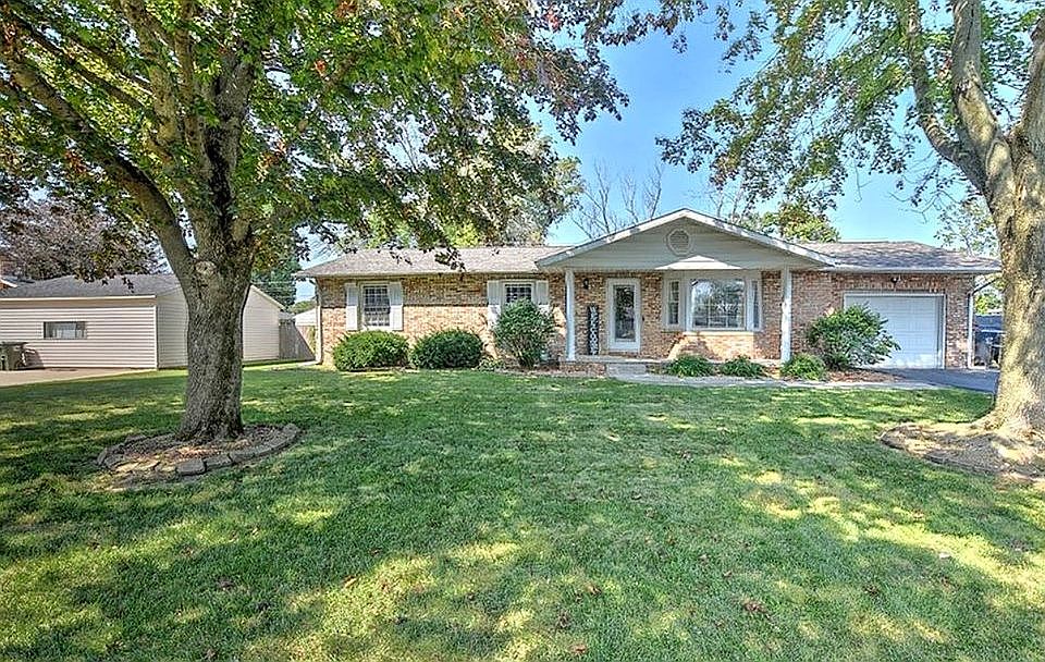 1st image of 515 Kirk Dr