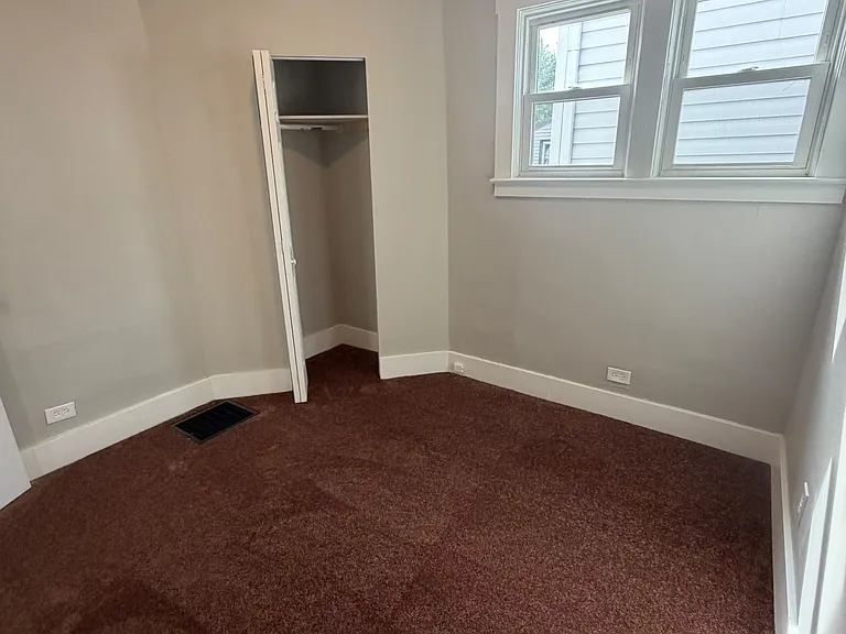 1312 Earl Ave — Photo 10