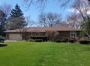 1284 Pleasant Dr, Elgin, IL 60123