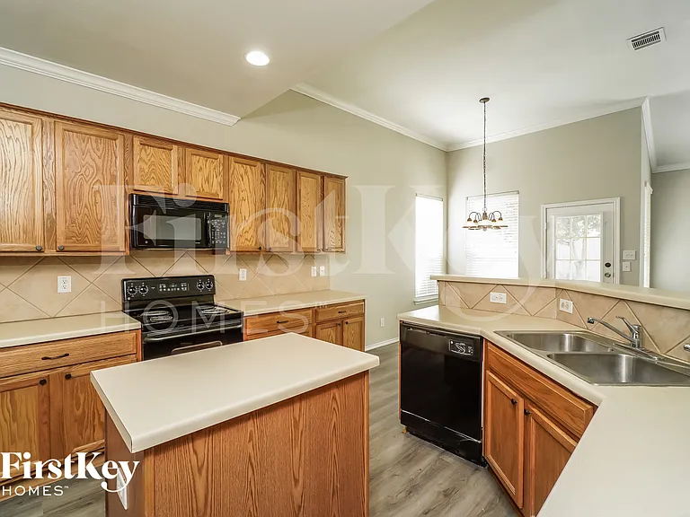 146 Bentwood Ranch Dr — Photo 7