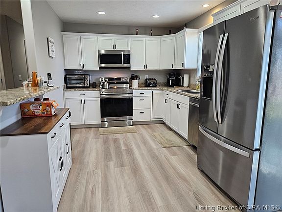 5th image of 130 Parkside Drive