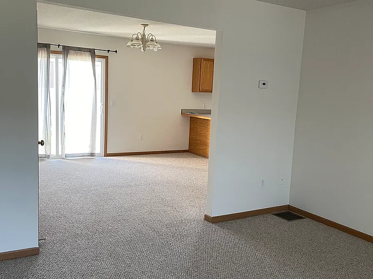 4799 Garfield Rd — Photo 11