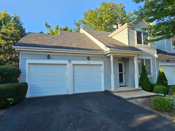 806 Derby Crse, Saint Charles, IL 60174