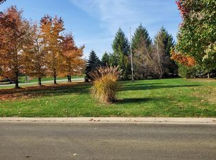 3001 Bayfield Dr, Huron, OH 44839