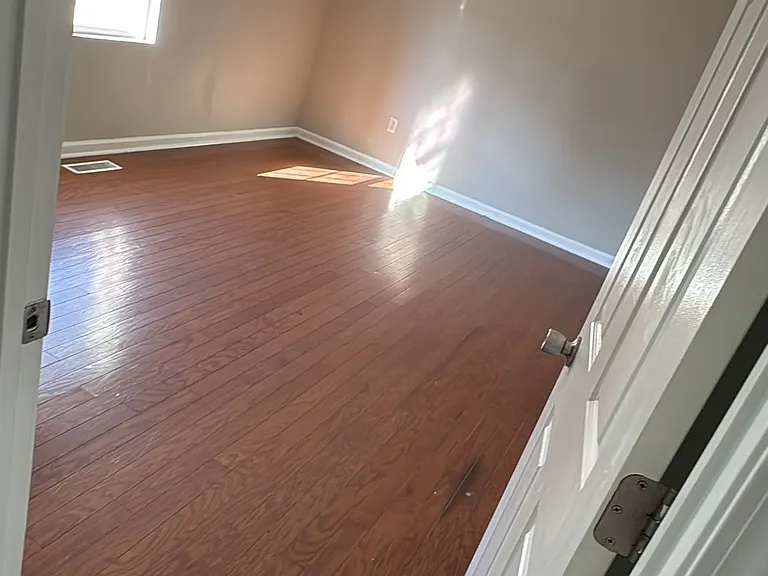 13 Eli St — Photo 16
