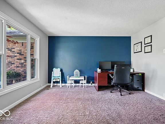 5th image of 7263 Hidden Valley Dr