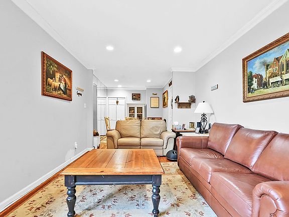 2nd image of 26-10 Union St APT 5-G