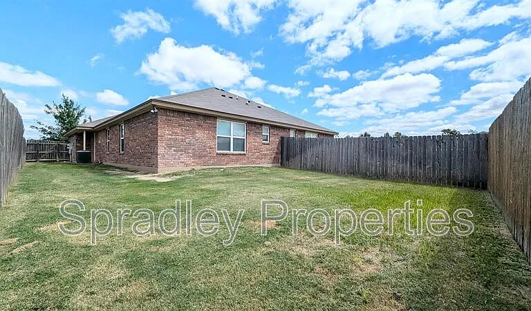 505B Kacie Dr — Photo 12