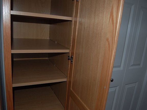 5th image of 540 Maplewood Dr