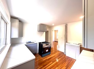 40 School Ln #1, Watertown, MA 02472