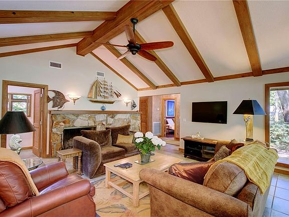 5th image of 127 Alder Cir