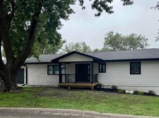1202 N Birch St, Creston, IA 50801