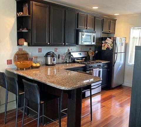 2nd image of 4015 Illinois St #4015