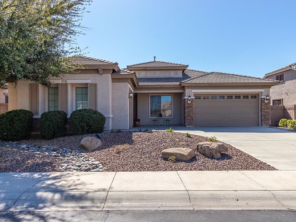 1st image of 1563 E Zion Way