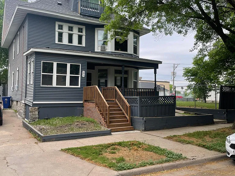 277 Aurora Ave #1 — Photo 20