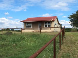 1608 S Crestview Rd, Atoka, OK 74525