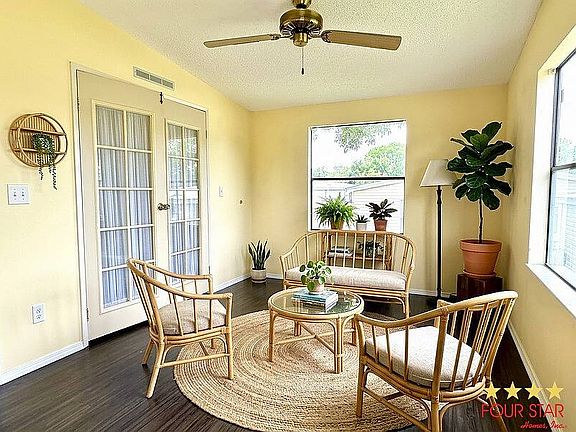 4th image of 2 Bayberry Dr #468