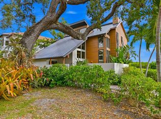 5236 Siesta Cove Dr, Sarasota, FL 34242