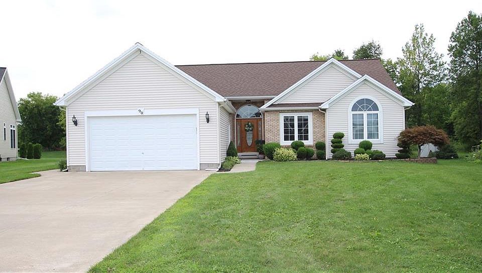 1st image of 90 Carrie Marie Ln
