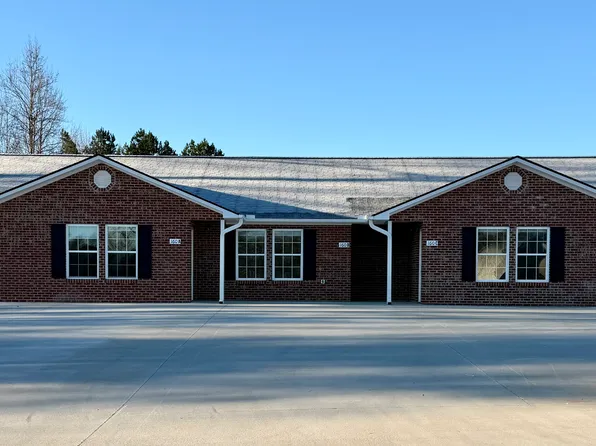 160 Baker Rd #B, Gaffney, SC 29340