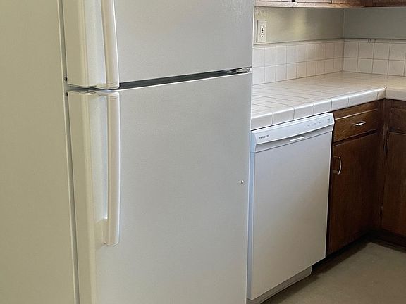 5th image of 11943 Kiowa Ave APT 6