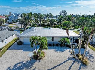 150 Crescent Dr, Anna Maria, FL 34216