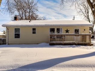 401 NW Linden St, Ankeny, IA 50023