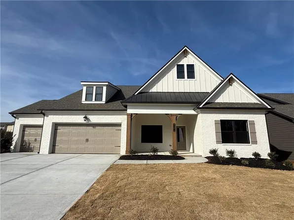 5520 Tullis Dr, Gainesville, GA 30507